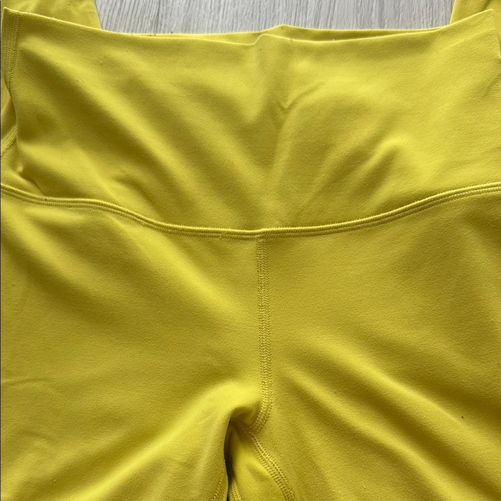 Bright Yellow High-Waist Leggings for Active Comfort - Picture 5 of 16